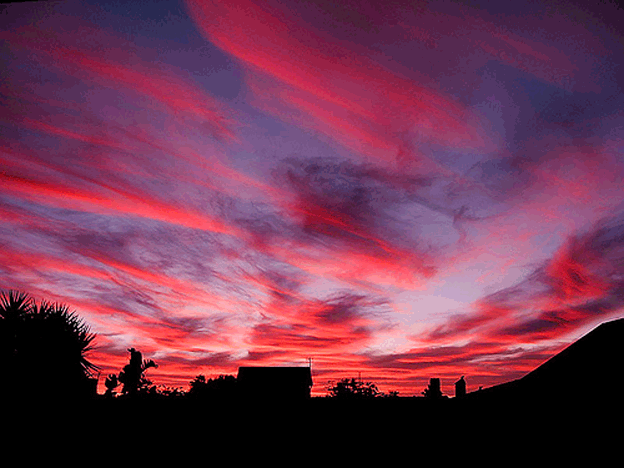 Beautiul red sky in Cape Town